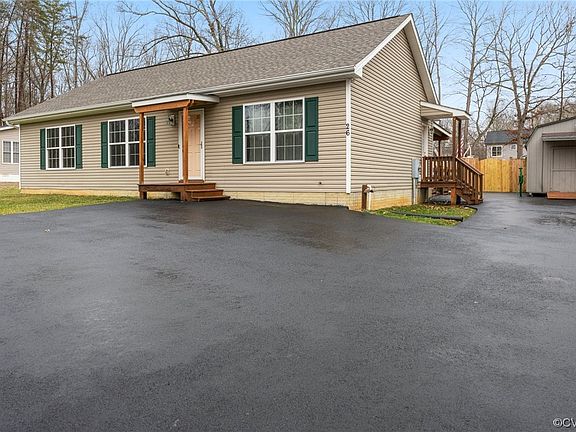 3rd image of 26 Boundary Dr