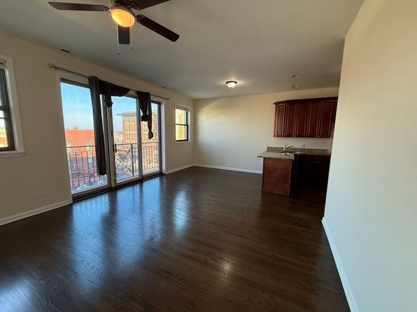 3505 S Halsted St #3