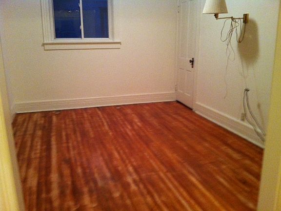 5th image of 72 Sanford St