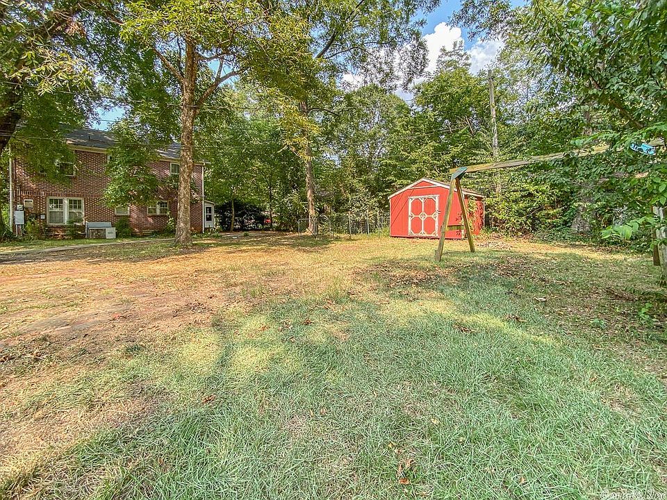 1725 Bruce St, Conway, AR 72034 Zillow