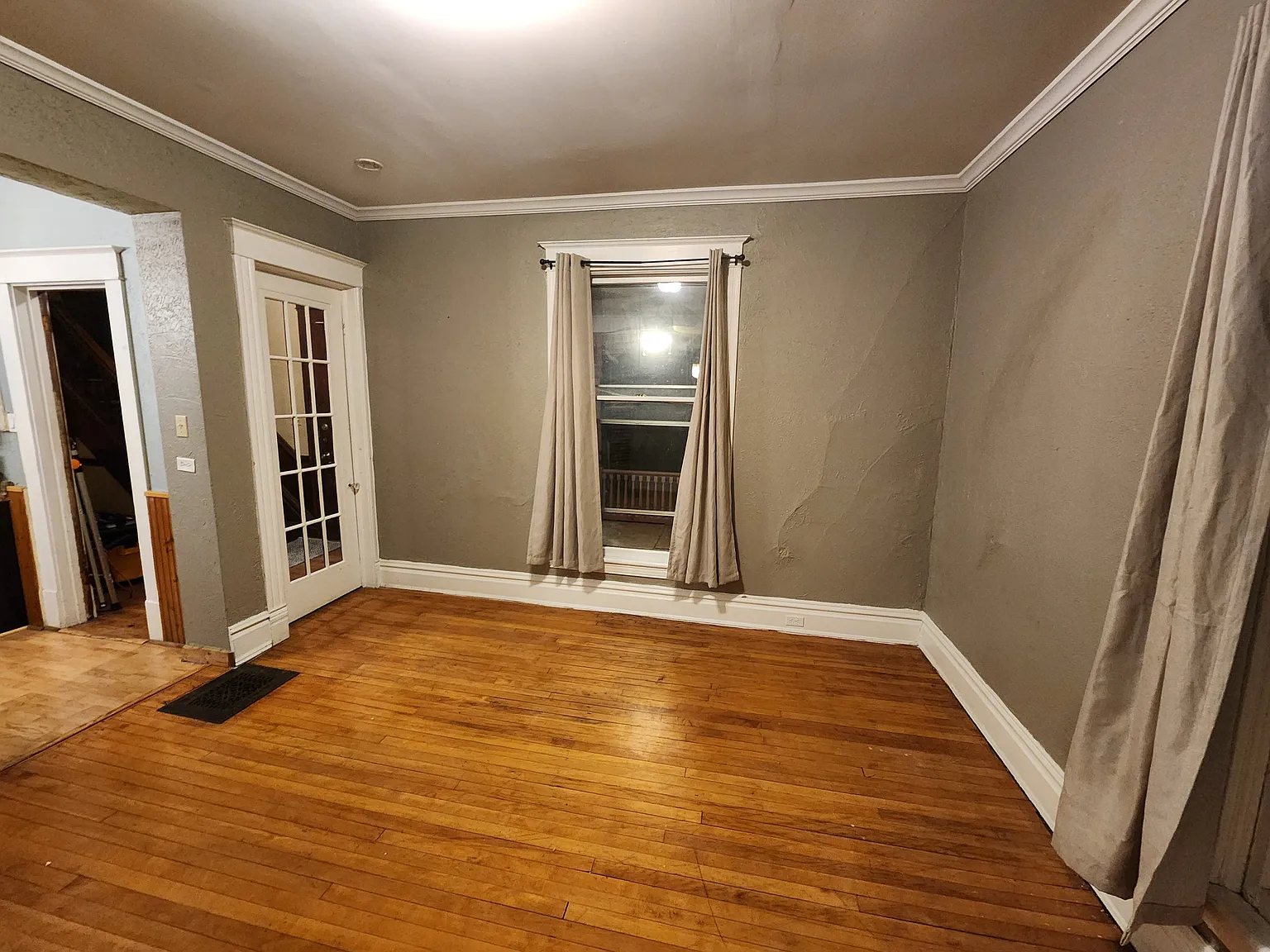 3 bed, 1550 sqft, $2,000 — Photo 4