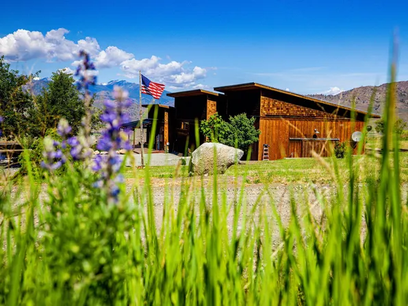 74 Sawtooth View Rd, Pateros, WA 98846