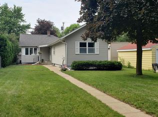 1924 Winnebago St, La Crosse, WI 54601