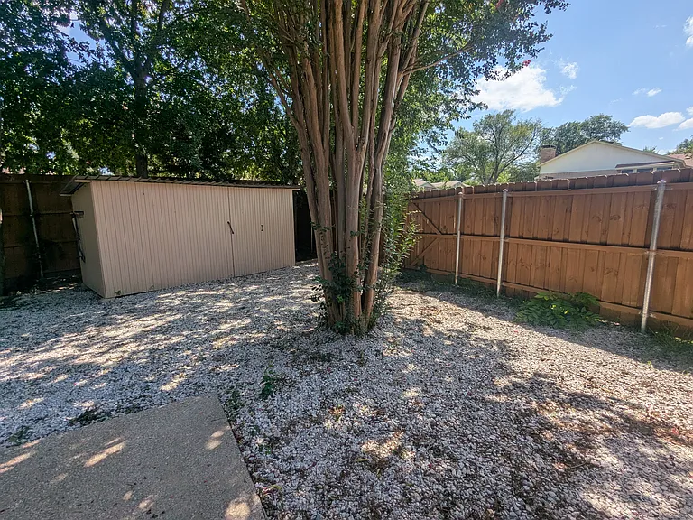 5818 Townshire Rd — Photo 21