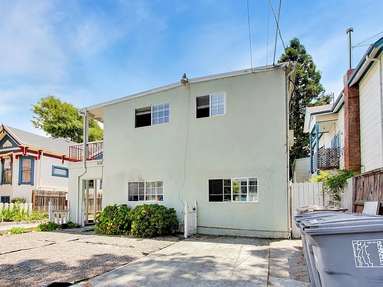 1618 Fairview St — Photo 17