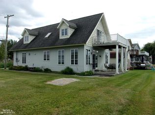 7258 Bedore Hwy, Harsens Island, MI