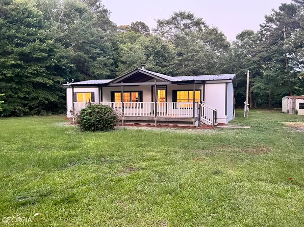 641 Poseyville Rd, Bremen, GA 30110