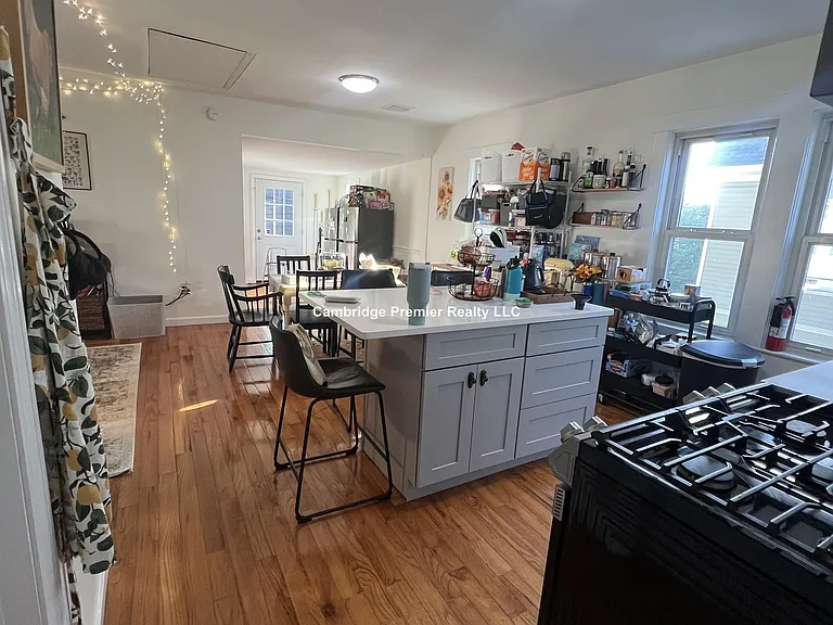 52 Raymond Ave #2 — Photo 1