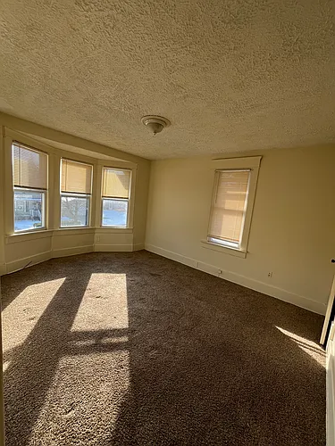 86 Hurlburt Ave #2 Photo 1