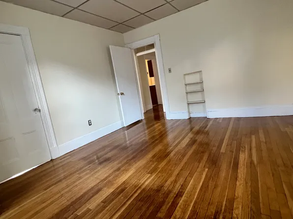 270 Norfolk St APT 2, Cambridge, MA 02139