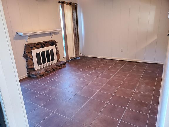 2nd image of 1838 Quail Path Cv #1838