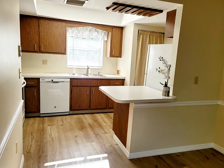 3135 Shady Dell Ln — Photo 28