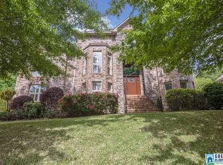1082 Grand Oaks Dr, Bessemer, AL 35022