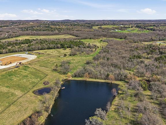 5th image of 1470 Preston Rd