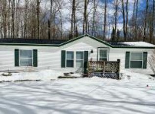 3029 Coolwater Ave, Johannesburg, MI 49751
