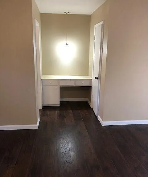 7107 S Brook Dr — Photo 3