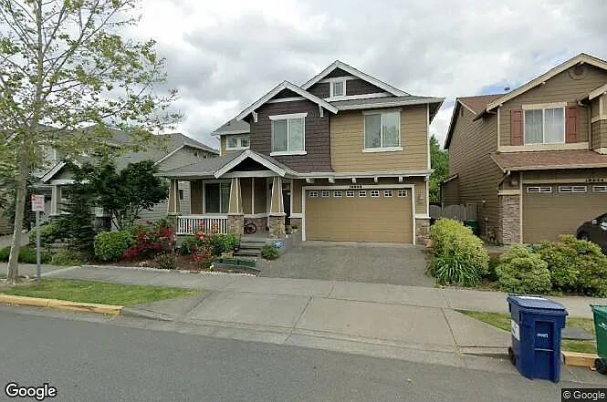 4 bed, 2220 sqft, $4,350 — Photo 1