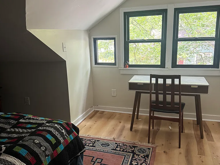 447 E Lake Dr — Photo 16