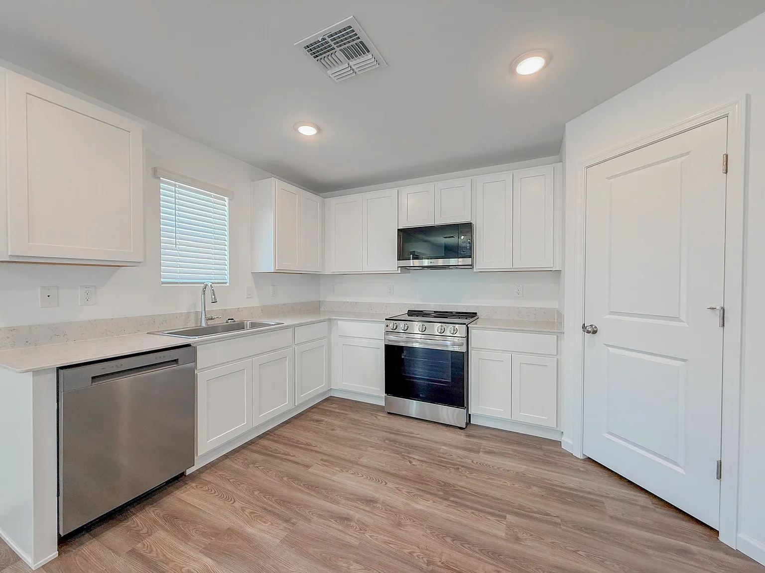 239 W Sonoran Vista Circle, Coolidge Az — Photo 4