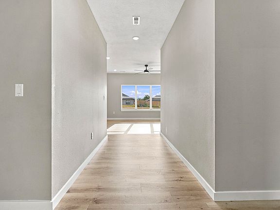 4th image of 22 Elmer Street