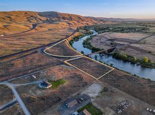 80450 N 757th Pr NW, Prosser, WA 99350