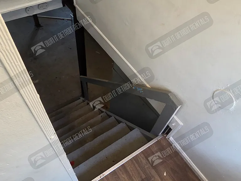 19384 Concord St — Photo 22