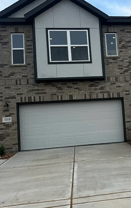 2148 Salinas Dr