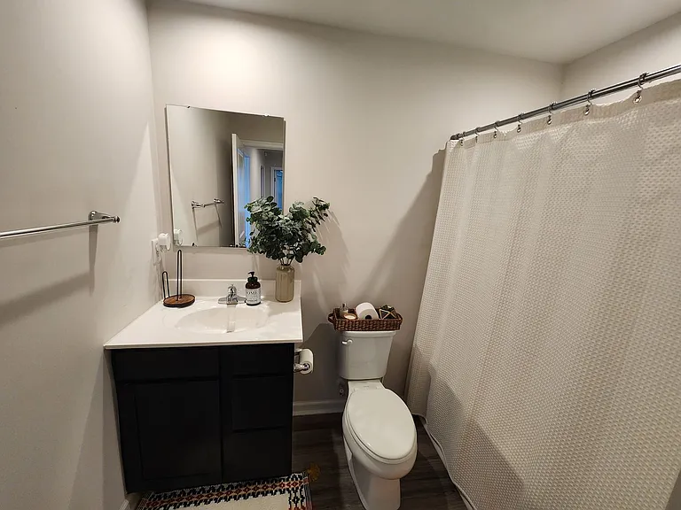 6816 Ludell Ln — Photo 13