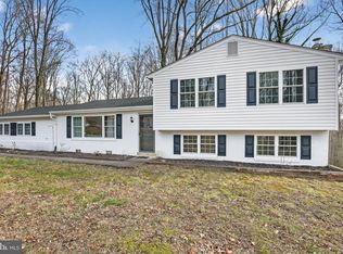 39441 Oak Ct, Mechanicsville, MD 20659