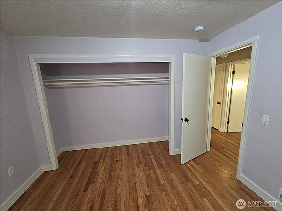 4th image of 503 Clay Street