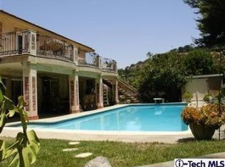 3134 Dona Emilia Dr, Studio City, CA 91604
