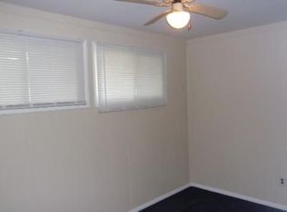 886 Stirling St, Pontiac, MI 48340