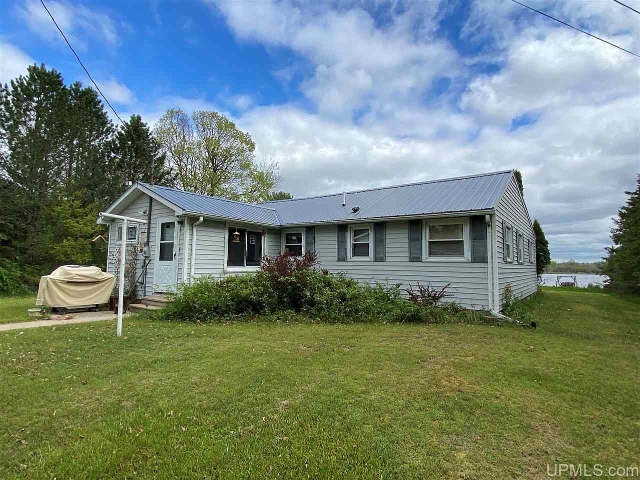 8092 Garth Point Ln, Rapid River, MI 49878 Zillow