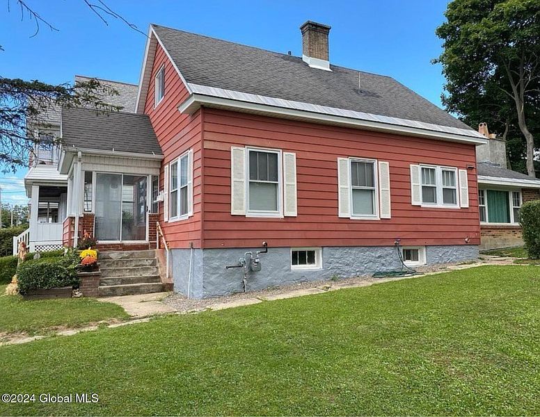 2nd image of 19 McClellan Avenue