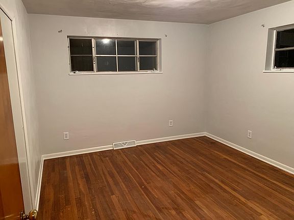 2nd image of 4720 Mill Stream Ct