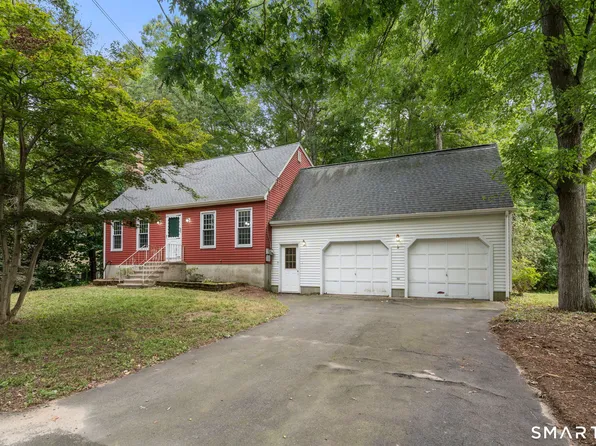 15 Happy Acres Road, Clinton, CT 06413