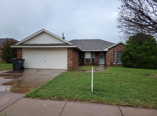 5417 Flo Dr, Wichita Falls, TX 76302