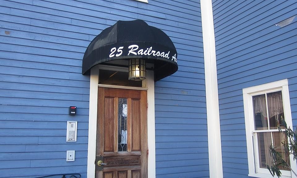 1st image of 23 Railroad Ave Ste 4