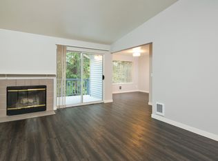 Juanita Ridge D, Kirkland, WA 98034