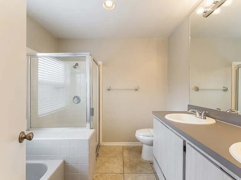 8853 Parliament Ct — Photo 11