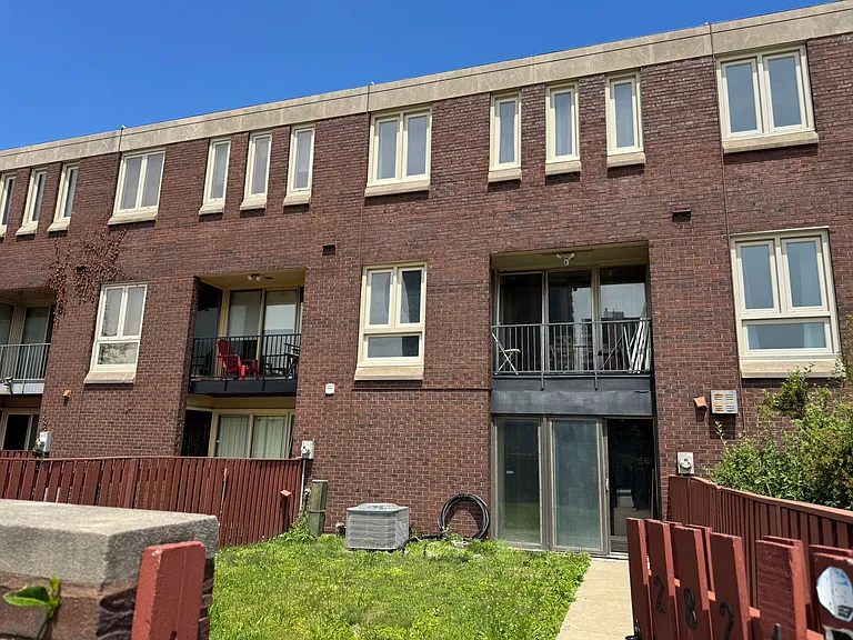 2821 S Michigan Ave #B — Photo 25