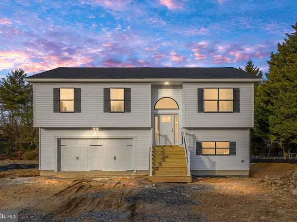 607 Jett St, Fredericksburg, VA 22405