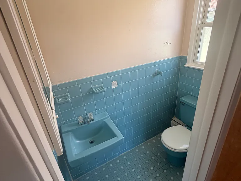 5 Bryn Mawr Pl #1 — Photo 8