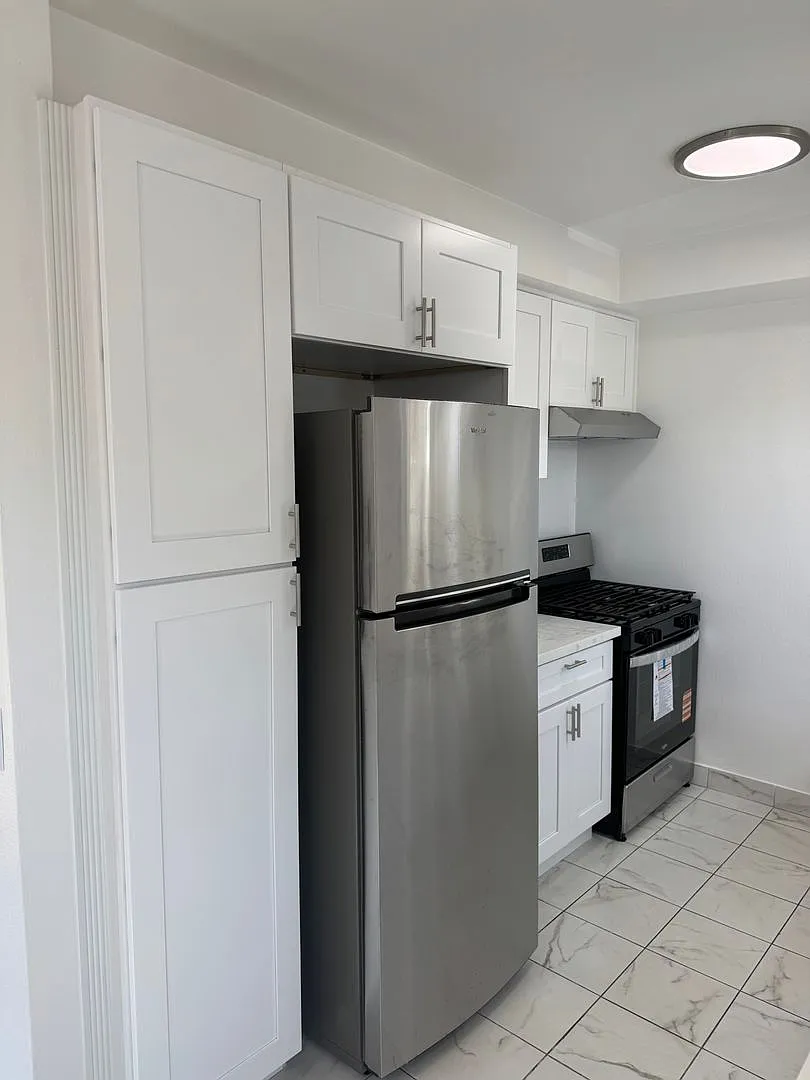 2250-2260 Kenrich Ct. — Photo 4