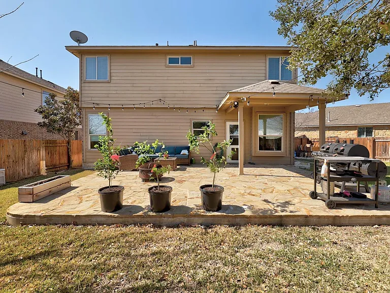1301 Sunny Meadows Loop — Photo 22