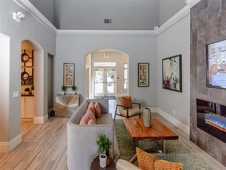 Wolf Ranch Condominium Rentals — Photo 14