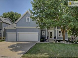 13743 Cody St, Overland Park, KS 66221
