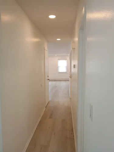 Isabella Ave Photo 1