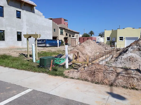 138 Julia St, New Smyrna Beach, FL 32168