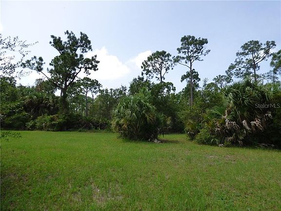 3rd image of 24521 Yacht Club Blvd